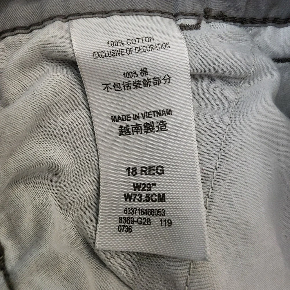 Levis 18 Reg W29 Gray Cargo Shorts Men Boys Utility Gorpcore Hiking Outdoor Work
